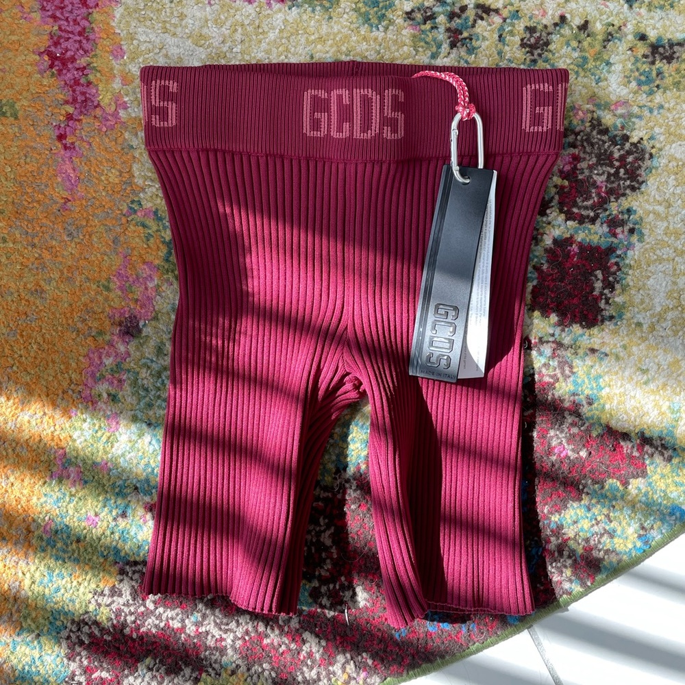 GCDS Biker Shorts XS Maroon